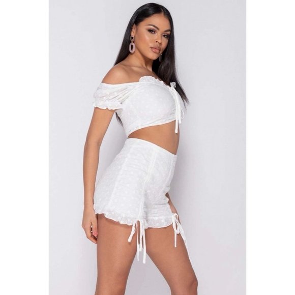 White Lace Short Sleeve Off Shoulder Crop Top and Shorts Two Piece Set - Picture 4 of 14